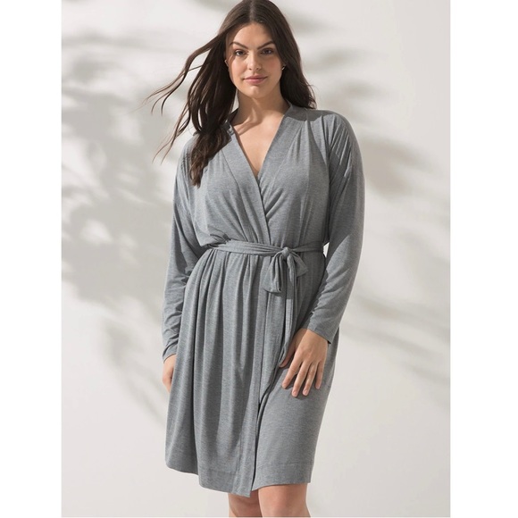 Soma Intimates & Sleepwear Soma S M Cool Nights Short Robe Gray